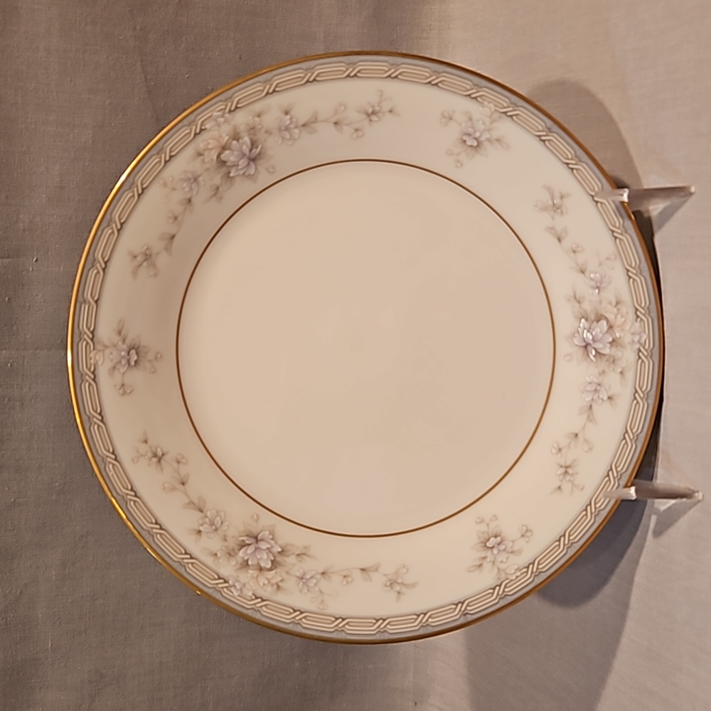 NEW Noritake Salzburg 7299 Bread & Butter Plate Ivory China